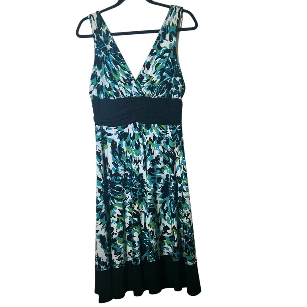 Jones New York Sleeveless V Neck Dress Size 12
